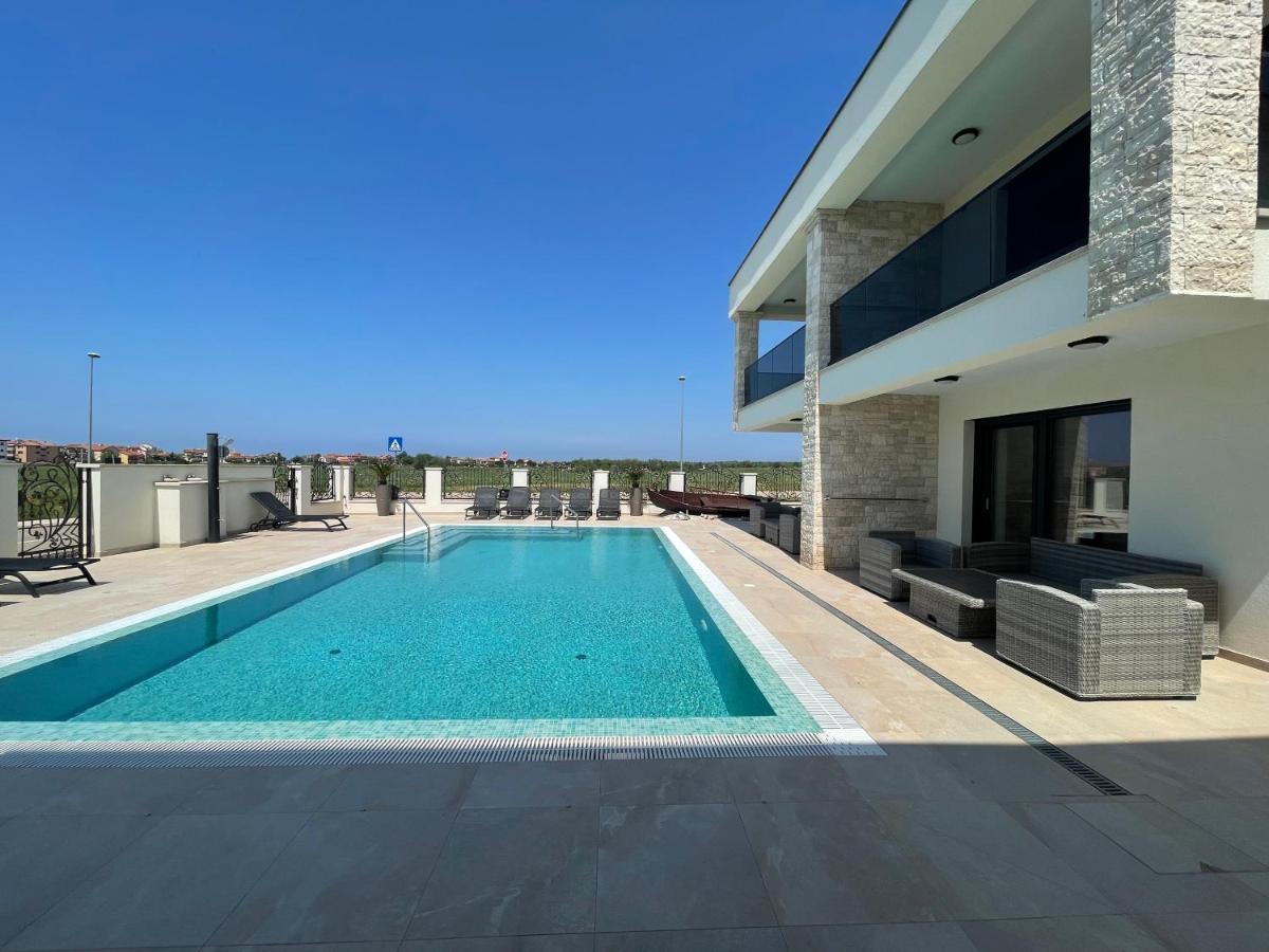 Vila Softic Amra Umag Exterior foto